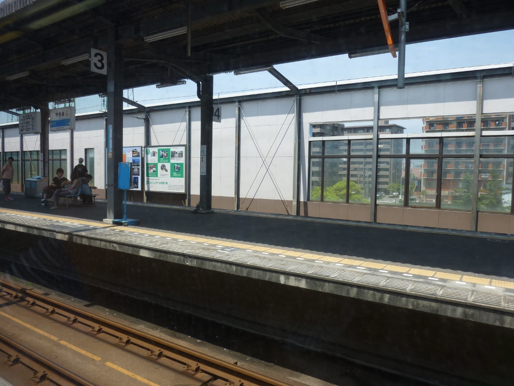 四国最初の停車駅