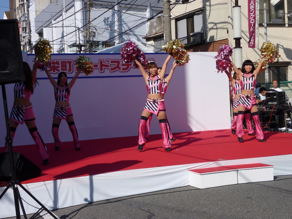 ダンスステージ